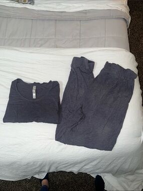 Fabletics Dark Gray Women's Pajama Set